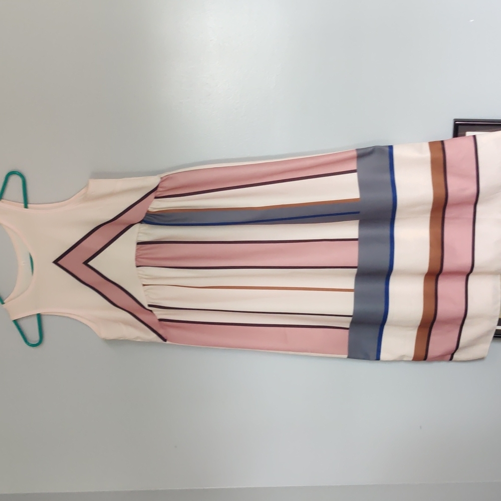 Women's dress